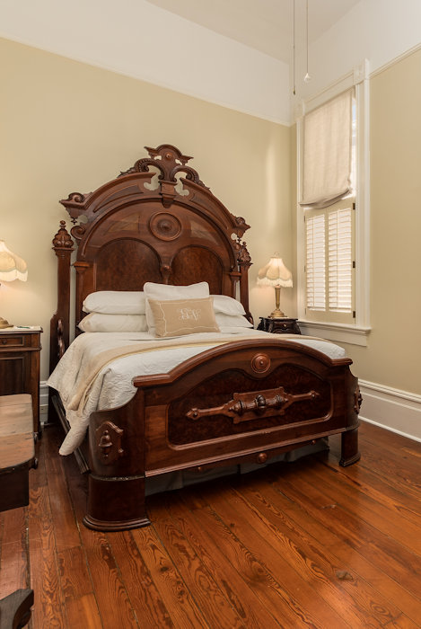 The Destrehan Guest Room at the Grand Victorian Bed and Breakfast - New Orleans - #14a