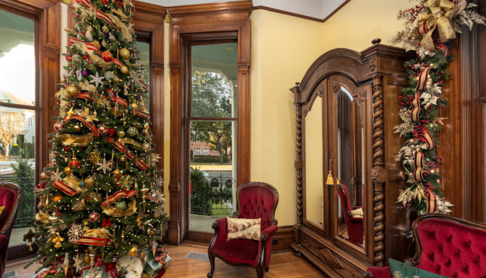Christmas in New Orleans at Grand Victorian Bed and Breakfast - #12