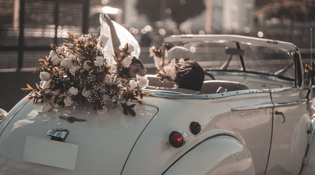 Ten Details of a Vintage Wedding from Topazery