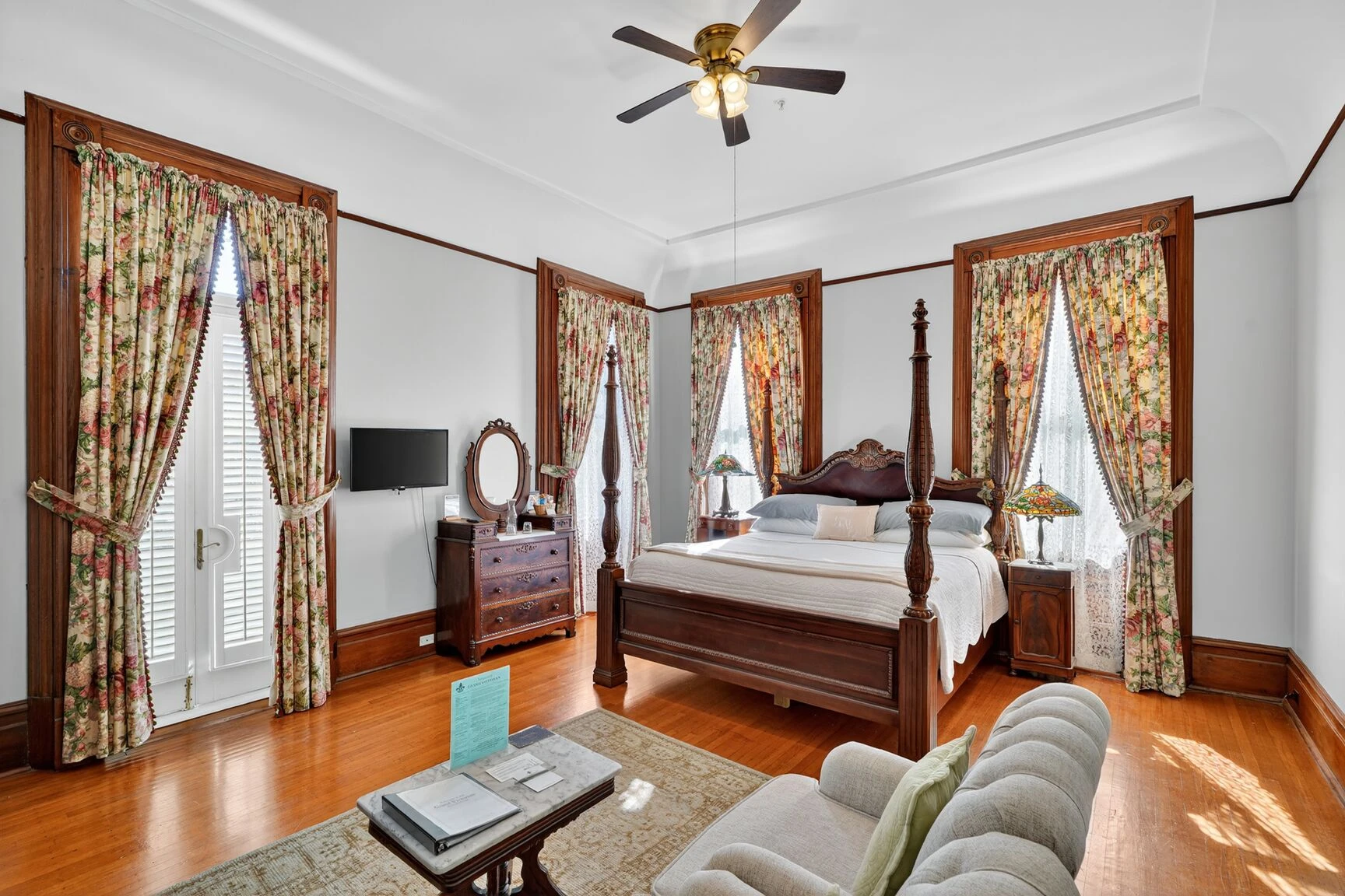 New Orleans Bed and Breakfast in the Garden District | Accommodations